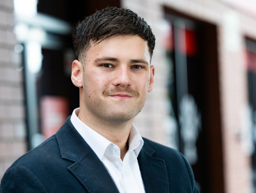 Profile photo of Dylan Wray